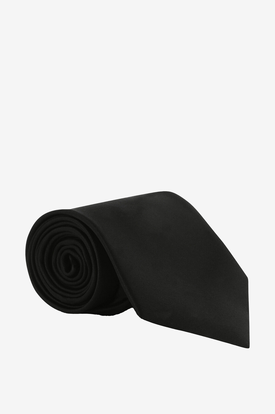 Cravate en satin détail passant