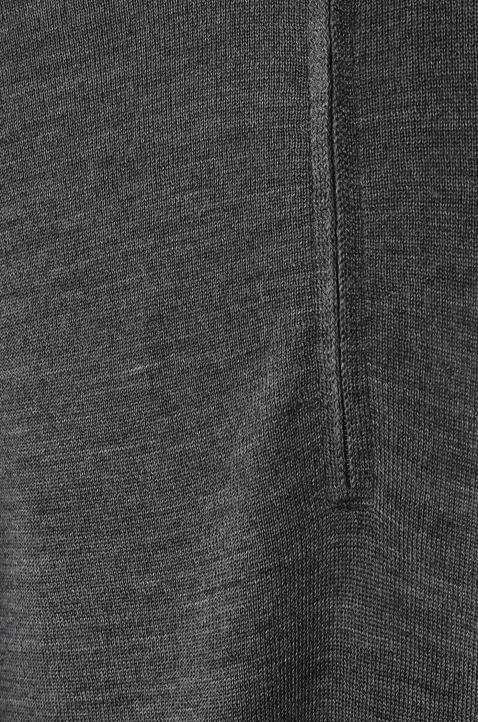 Feiner Pullover aus Wolle und Seide mit Halb-Zip-Stehkragen
