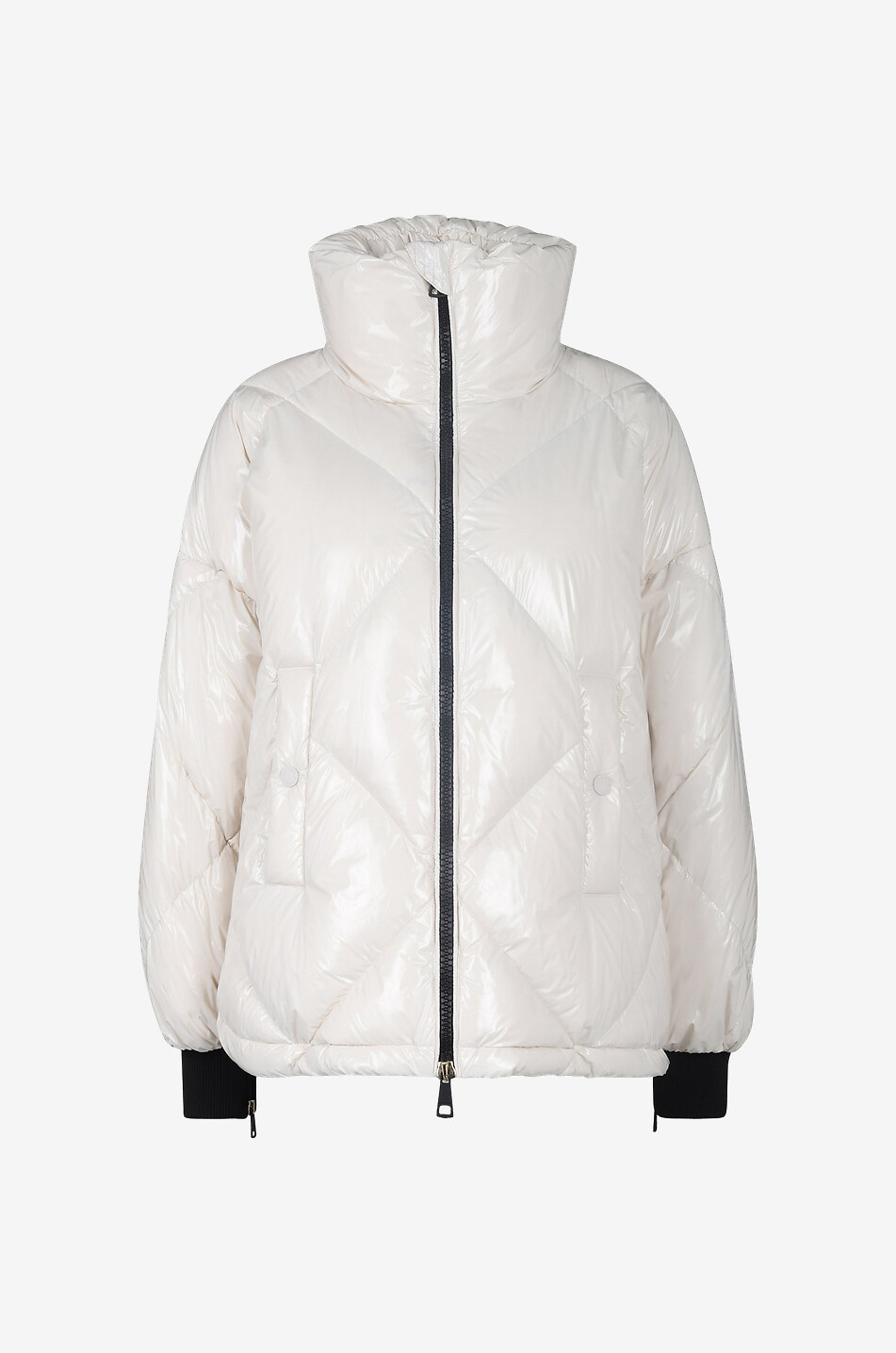 WEEKEND MAX MARA Kurze warme Daunenjacke aus glänzendem Nylon Ernesta Damen WEISS 1