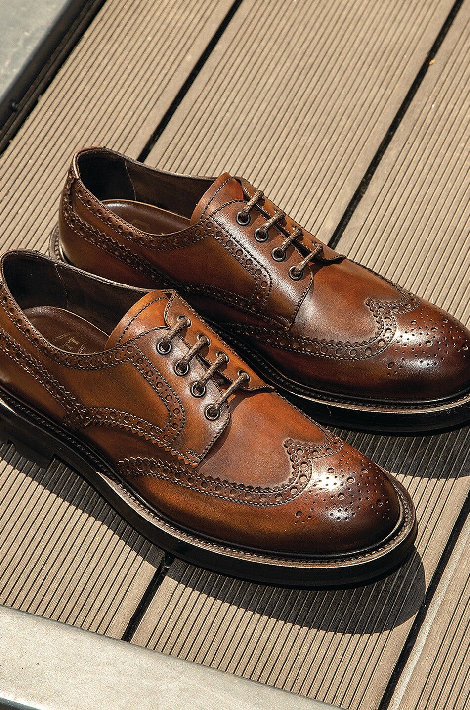 Derbies en cuir graine a perforations