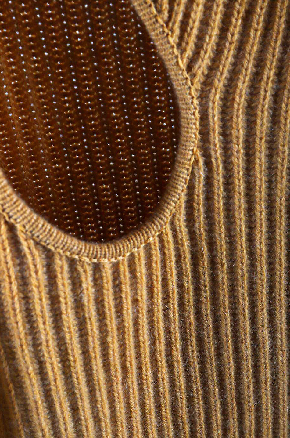 Rollkragenpullover mit Ausschnitt Dustin