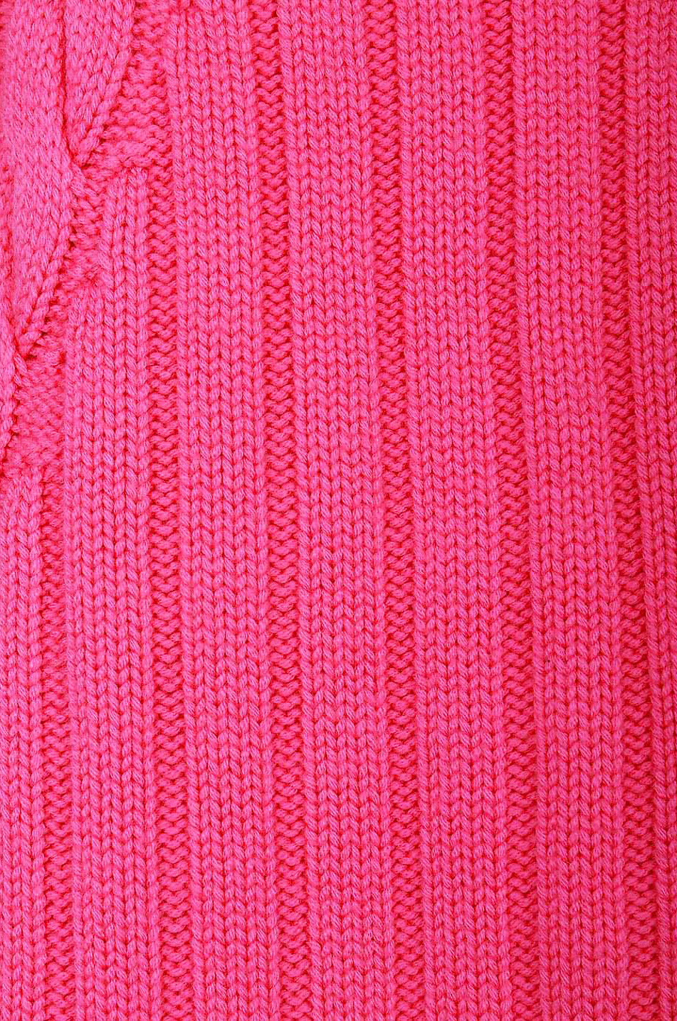 Ripp- und Zopfstrickpullover aus Schurwolle