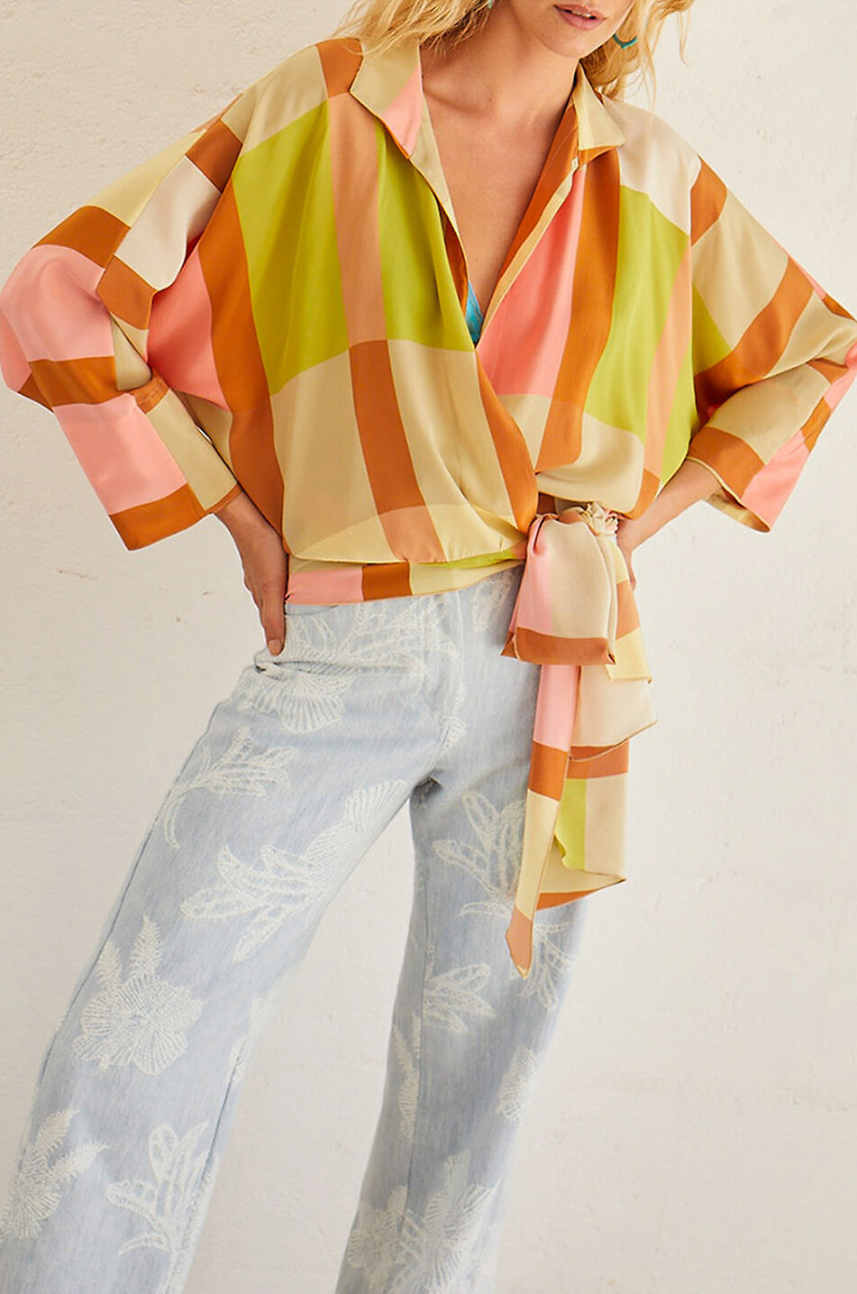 Blouse à manches longues à nouer Jacqueline
