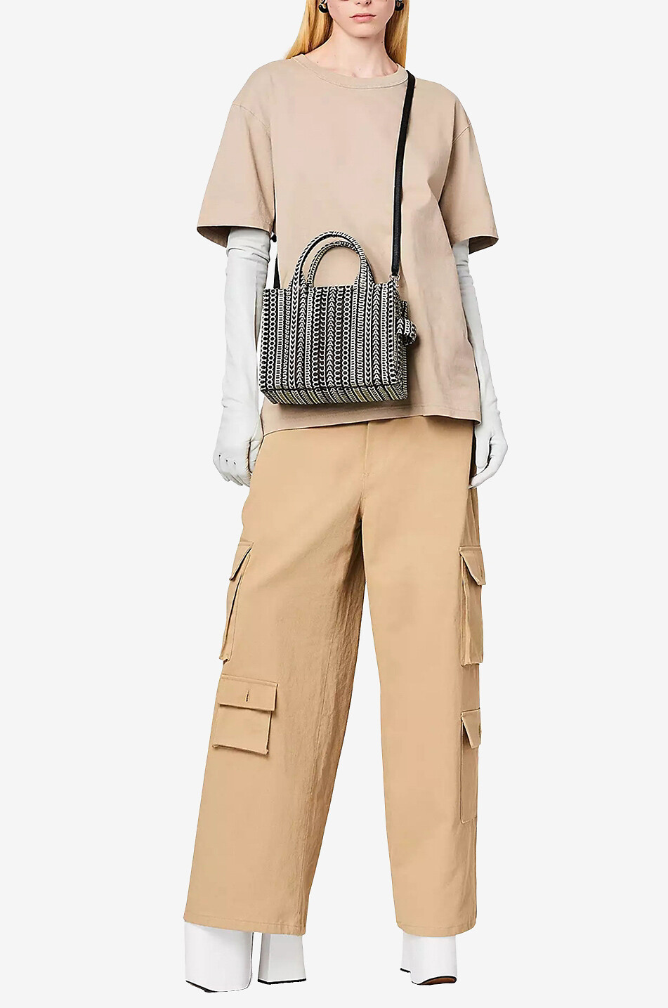 MARC JACOBS Shopper aus geprägtem Leder The Monogram Crossbody Tote Damen BUNT 4