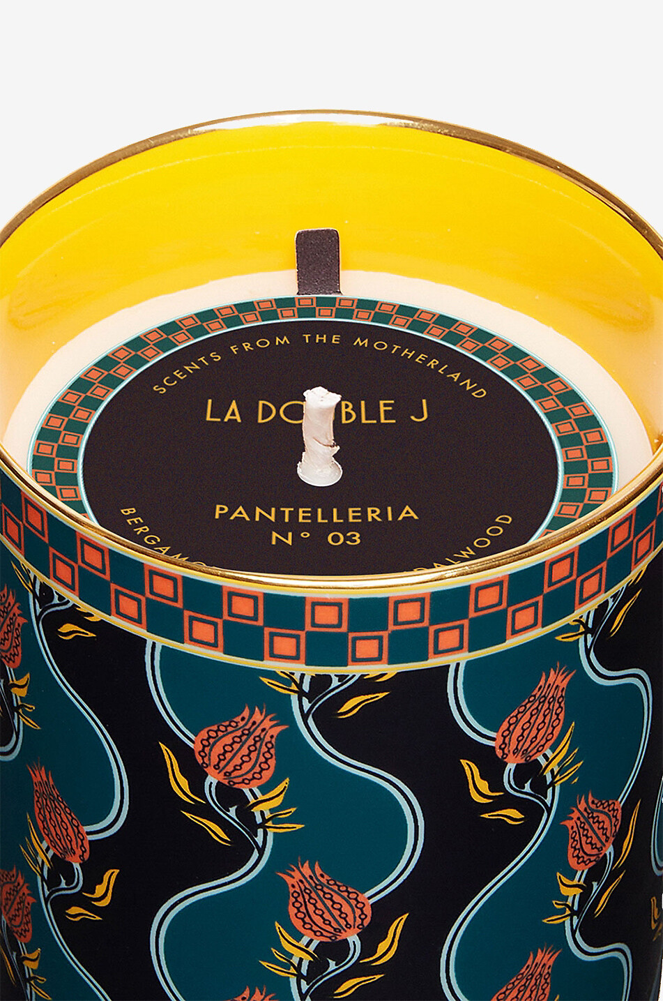 Bougie parfumée en pot en porcelaine