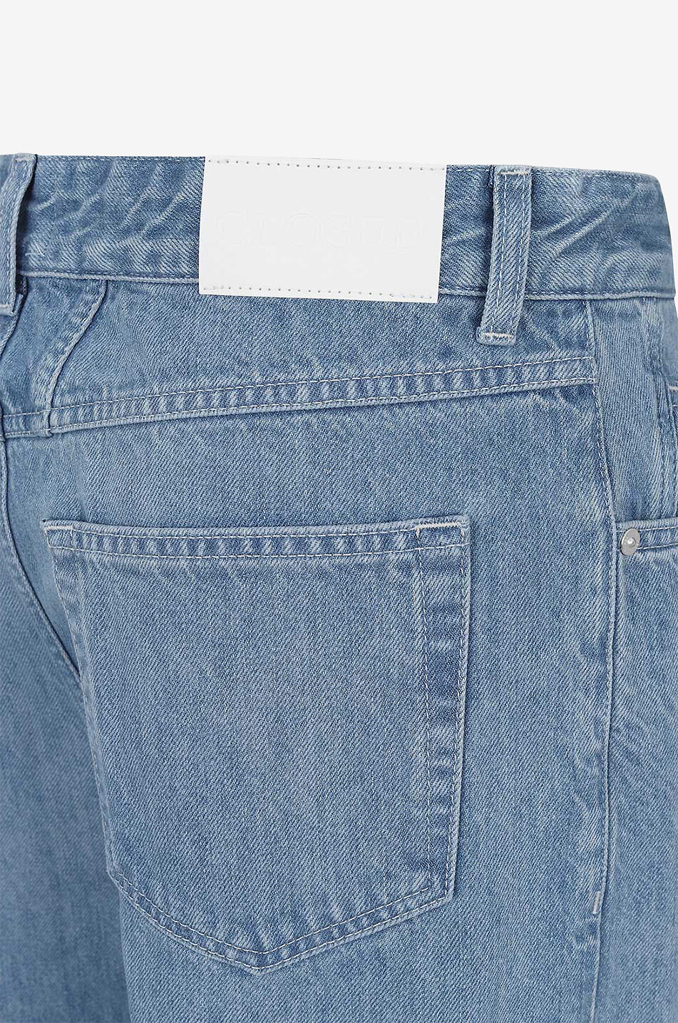 Jean large en coton régénératif et coton recyclé Nikka