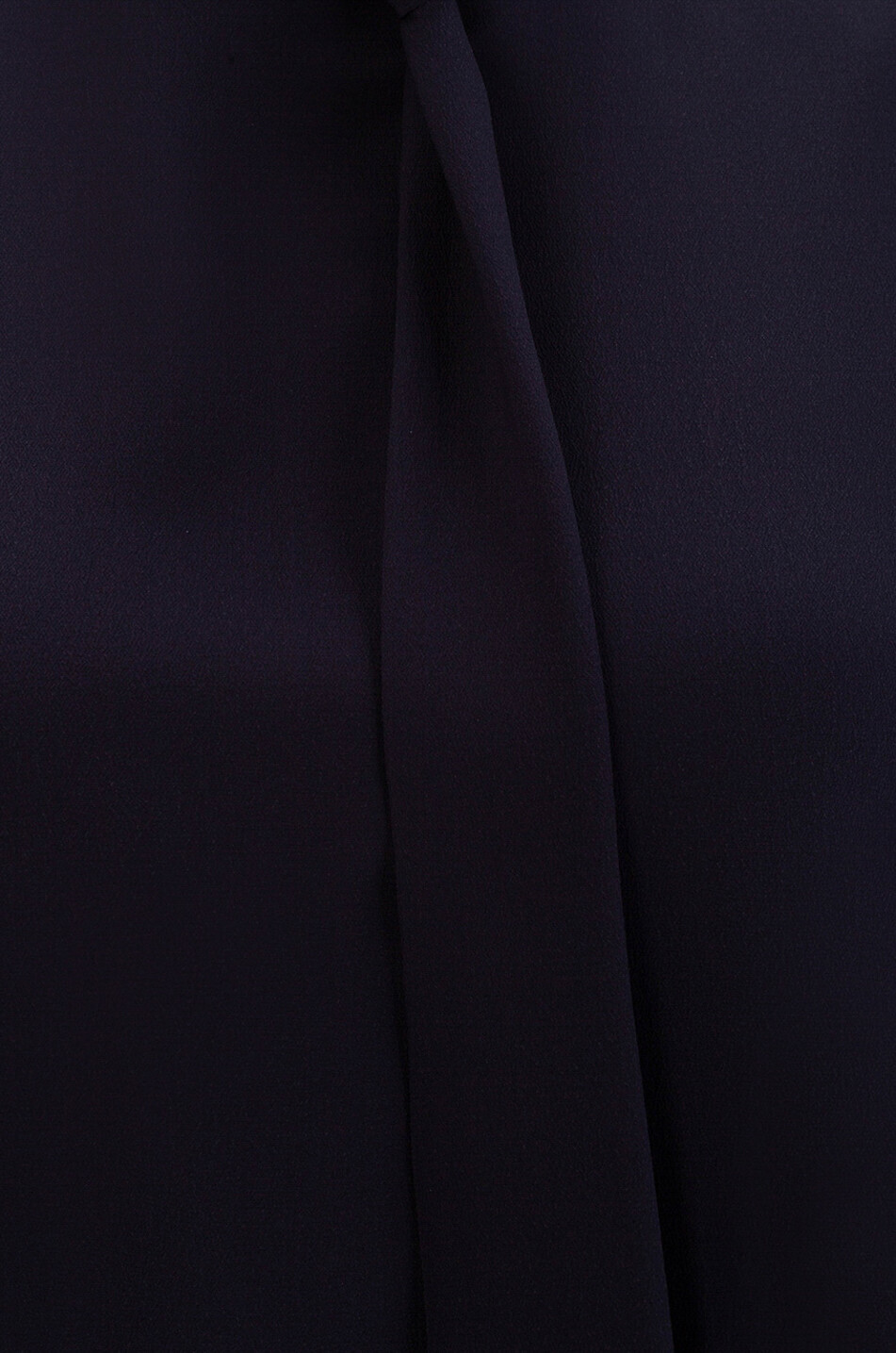 Weite Seidenbluse mit Schluppe