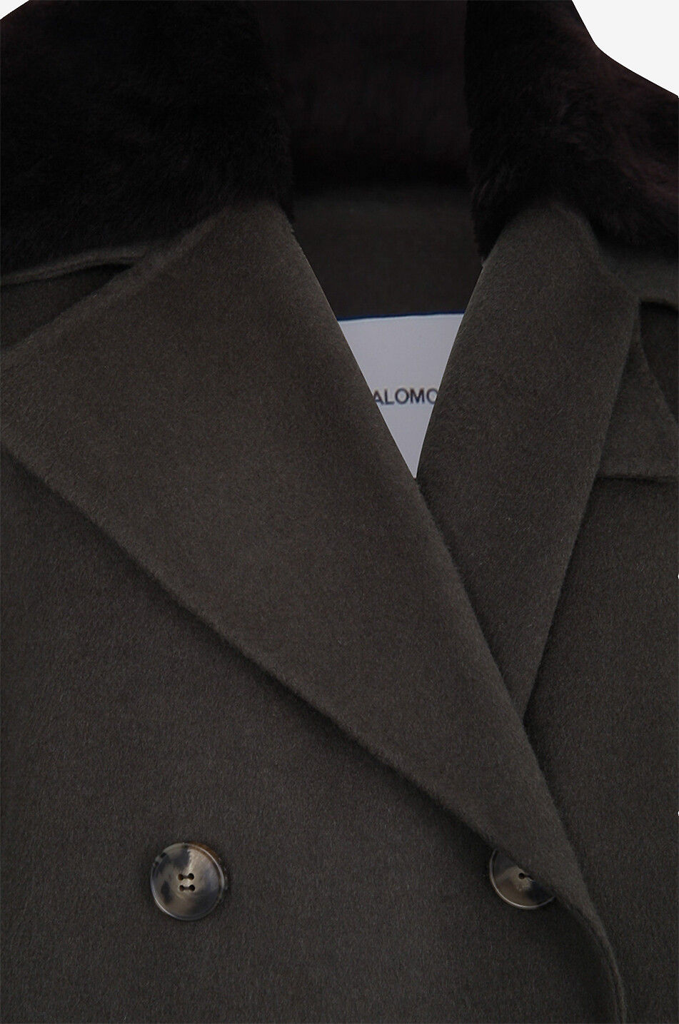 Manteau trois-quarts en laine et cachemire