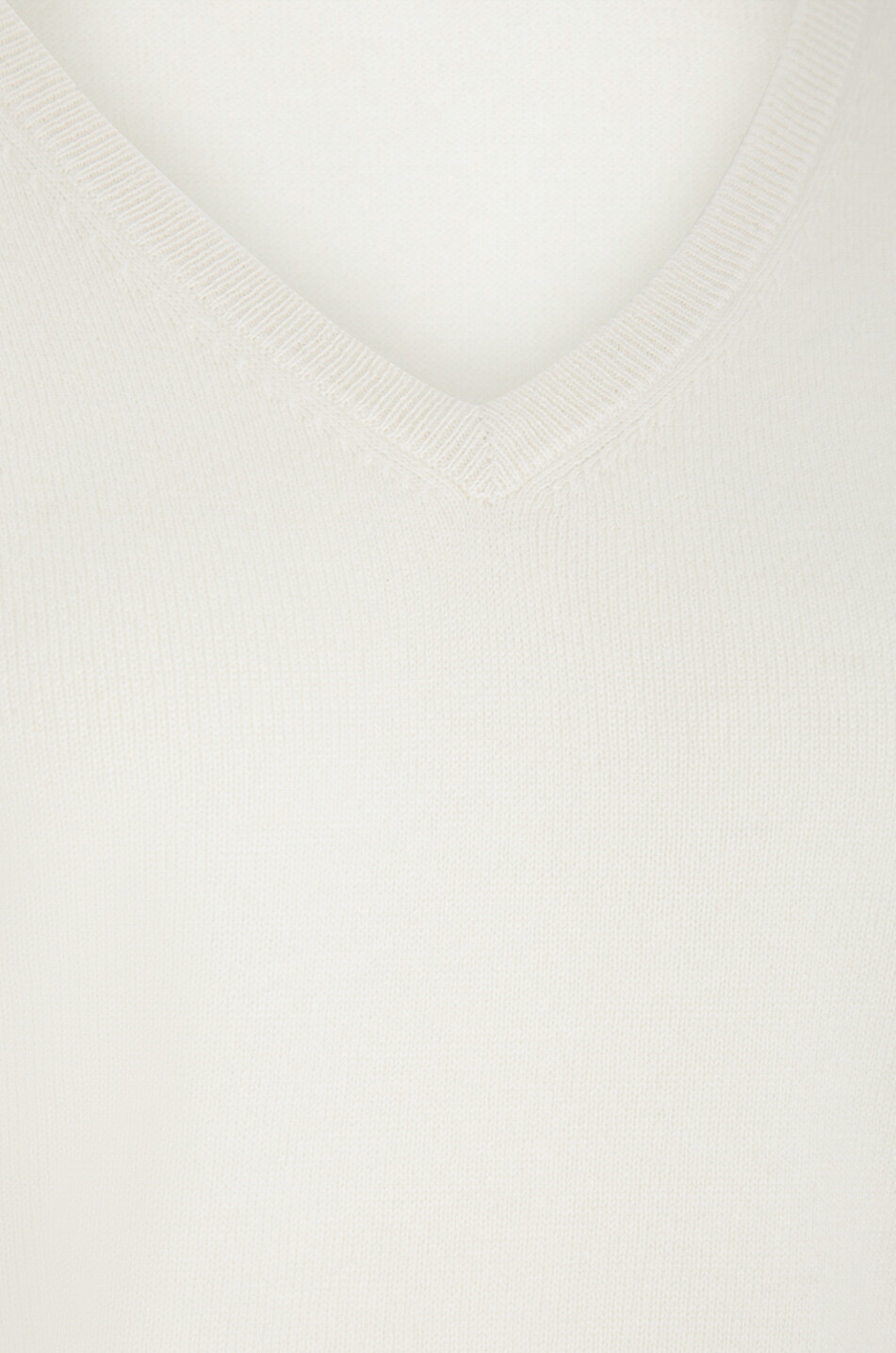 BONGENIE Pull fin en cachemire à col V Femme BLANC CASSE 3