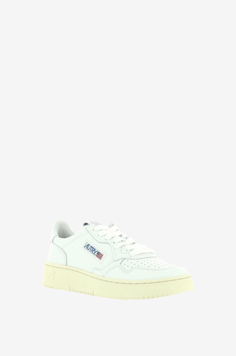 1980s Dallas low top lace up sneakers in white