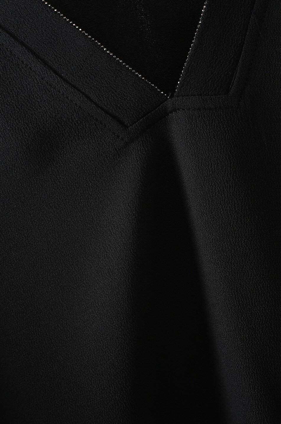 FABIANA FILIPPI Langarm-Top mit V- und Stehkragen mit Perlen Damen SCHWARZ 3