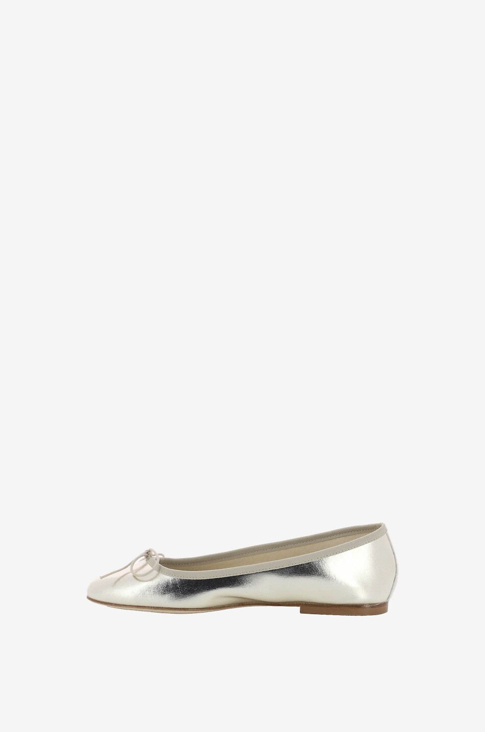 Leather round-toe ballet flats