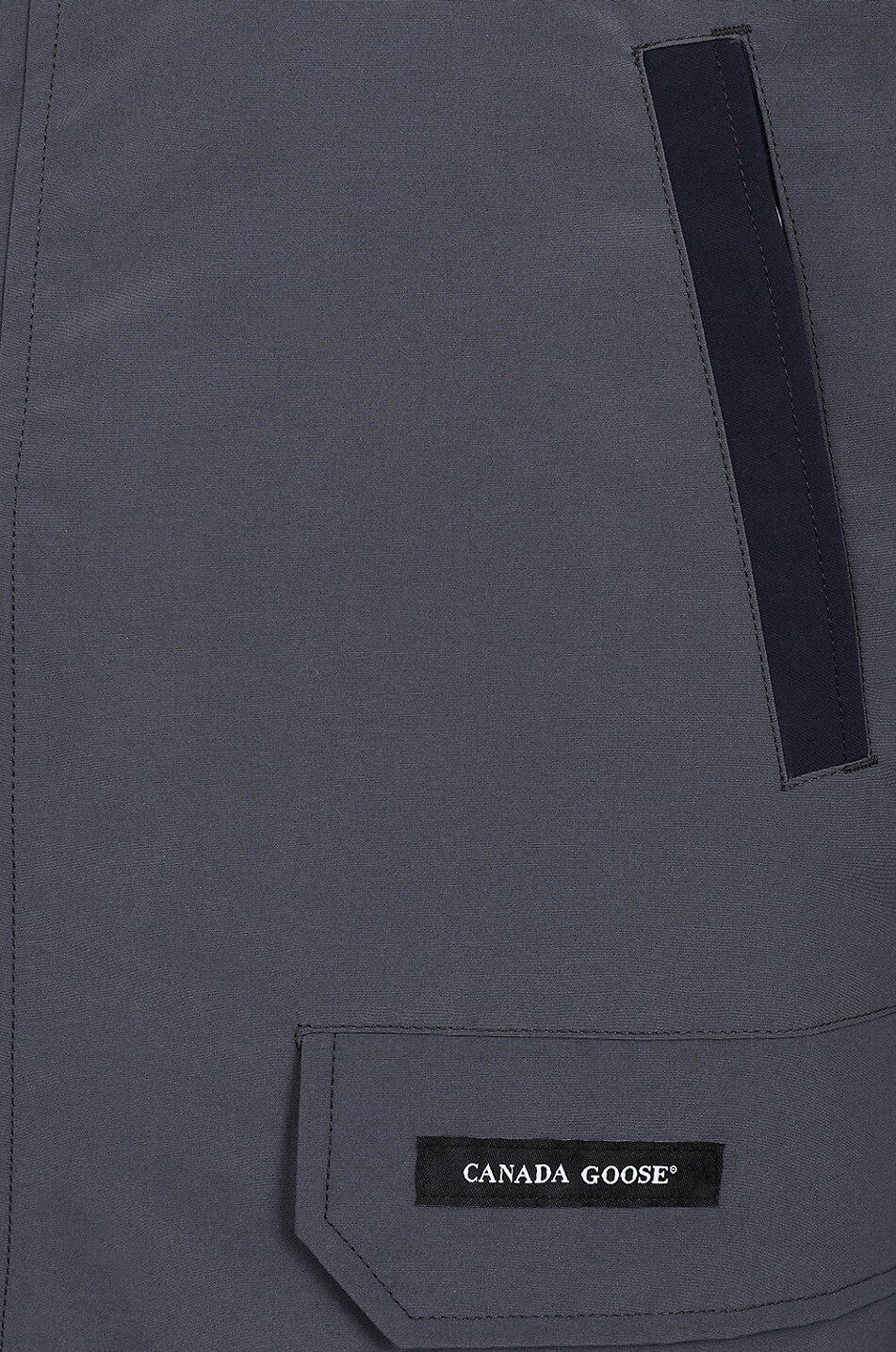 Chilliwack Regeneration bicolour down bomber jacket