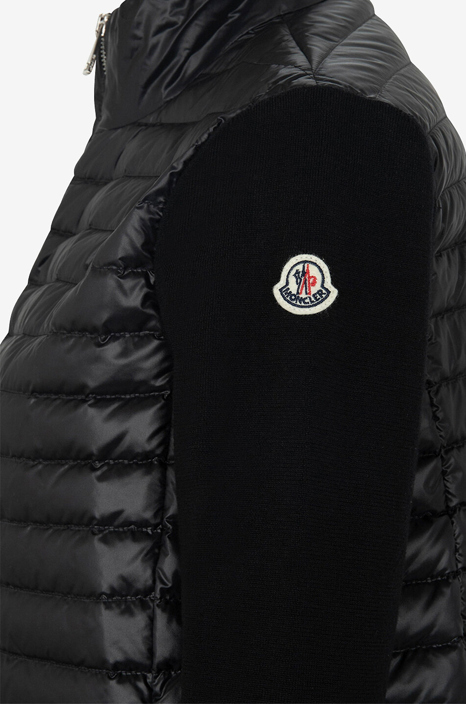 Cardigan aus Wolle mit Stehkragen und Daunenteilen