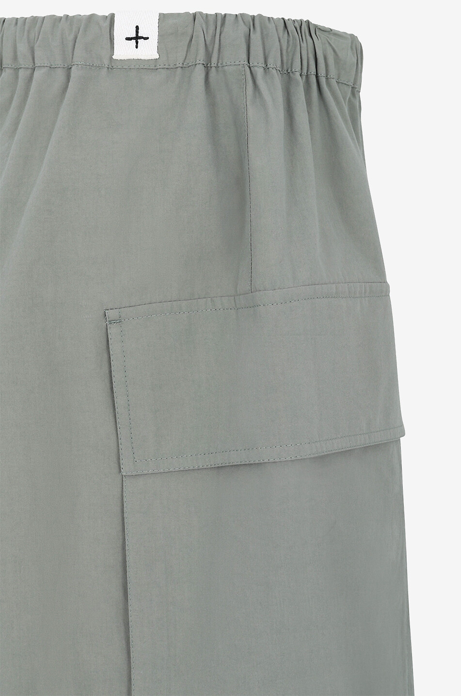 Organic cotton cargo bermuda shorts