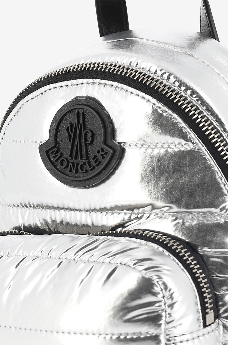 MONCLER Mini-sac porté croisé en nylon métallisé Kilia Small Femme GRIS 5