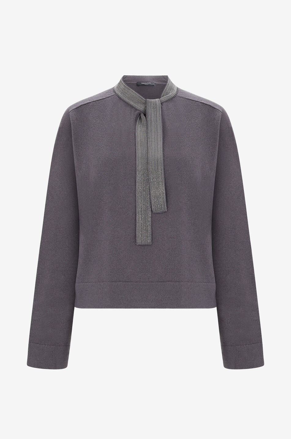 Pull fin à col V et lavallière brillante