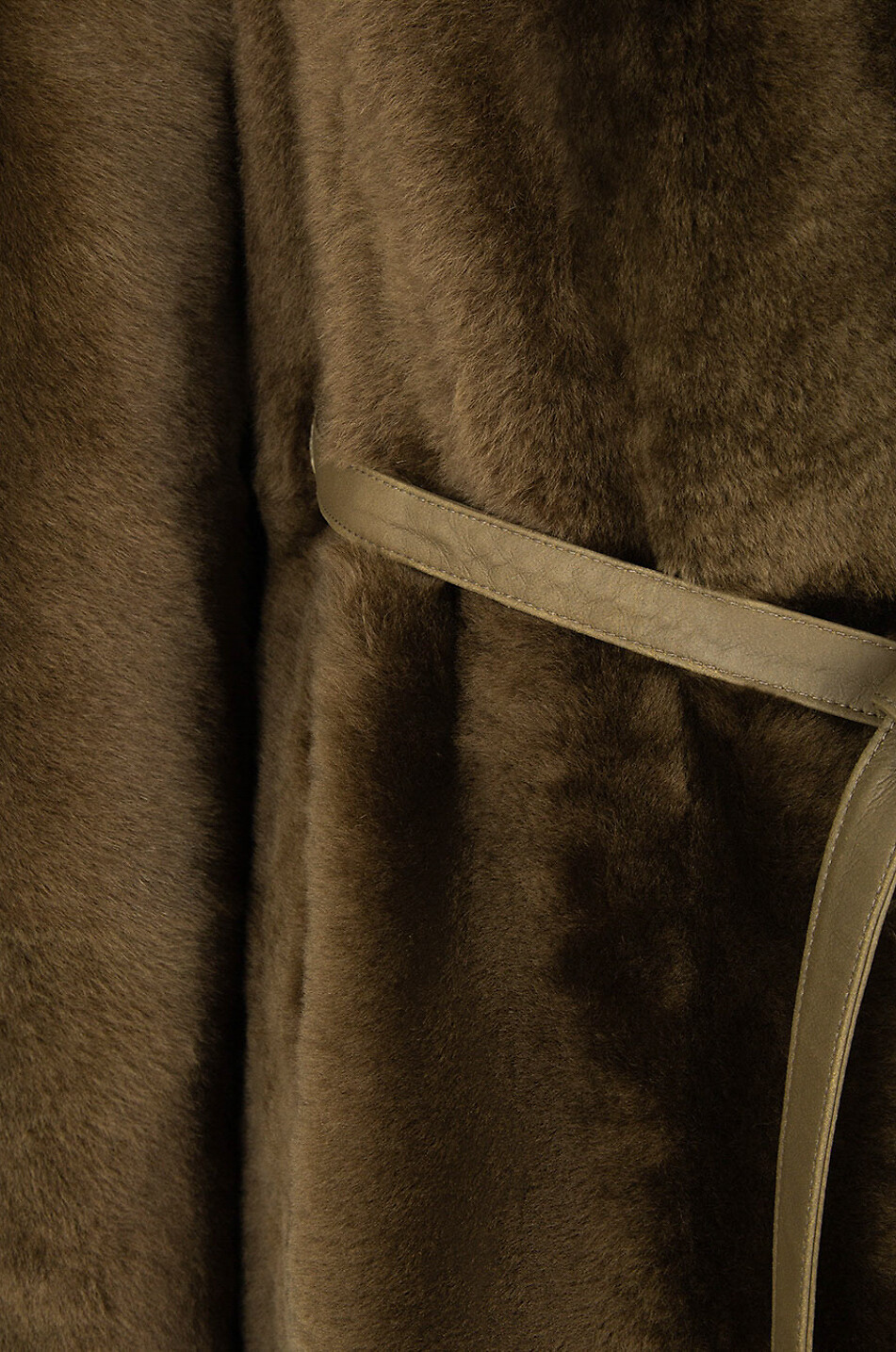 Langer flauschiger Shearlingmantel Lacon Classique
