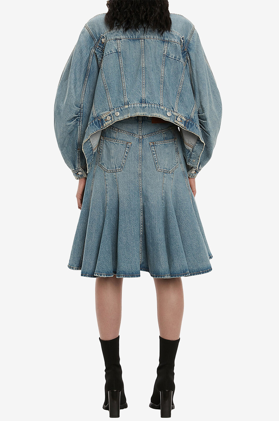 Ruffled denim skirt