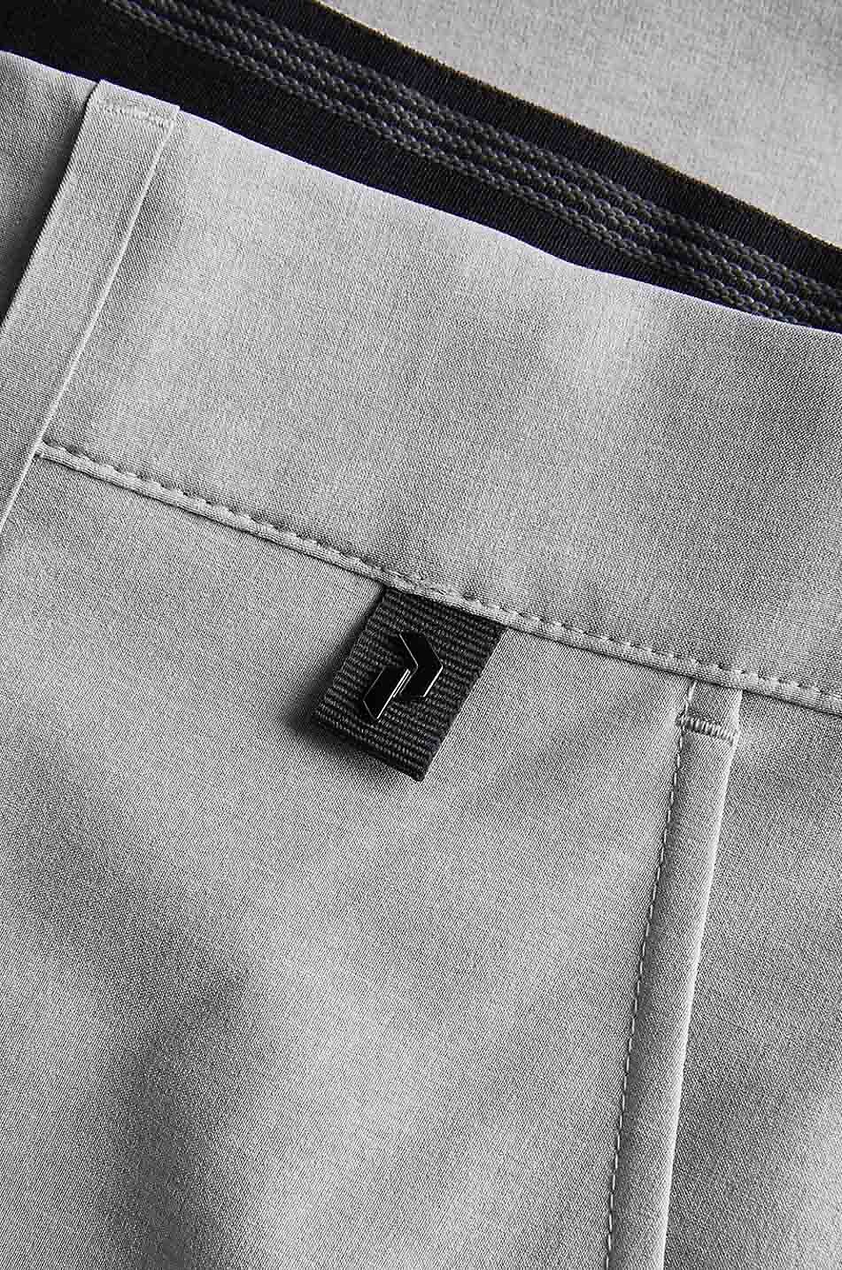 PEAK PERFORMANCE Golfshorts M Flyer Herren GRAU 5