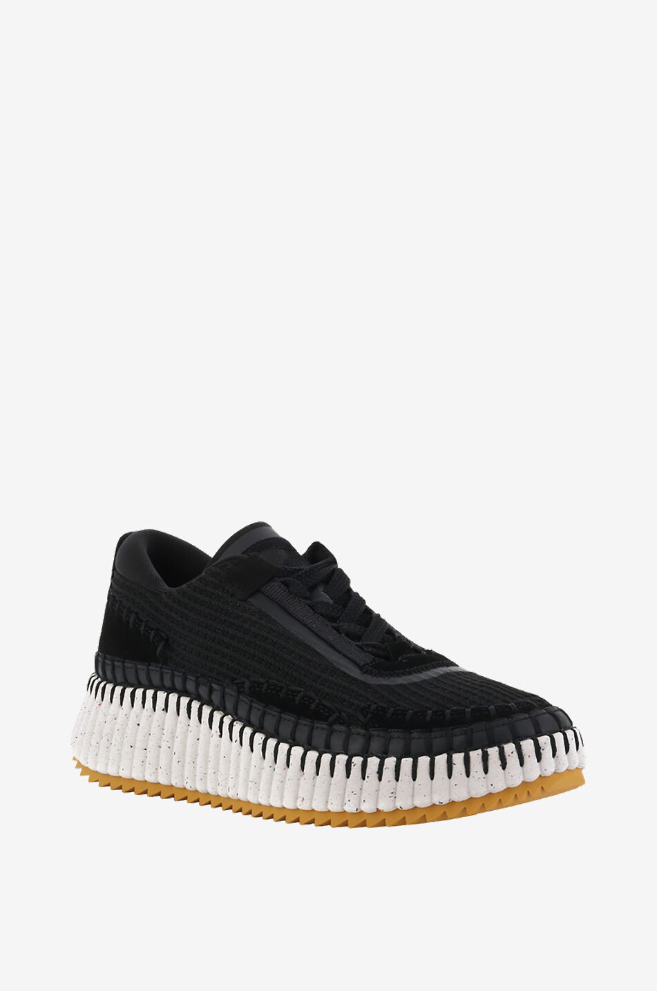 Umweltfreundliche niedrige Sneakers aus Mesh Nama
