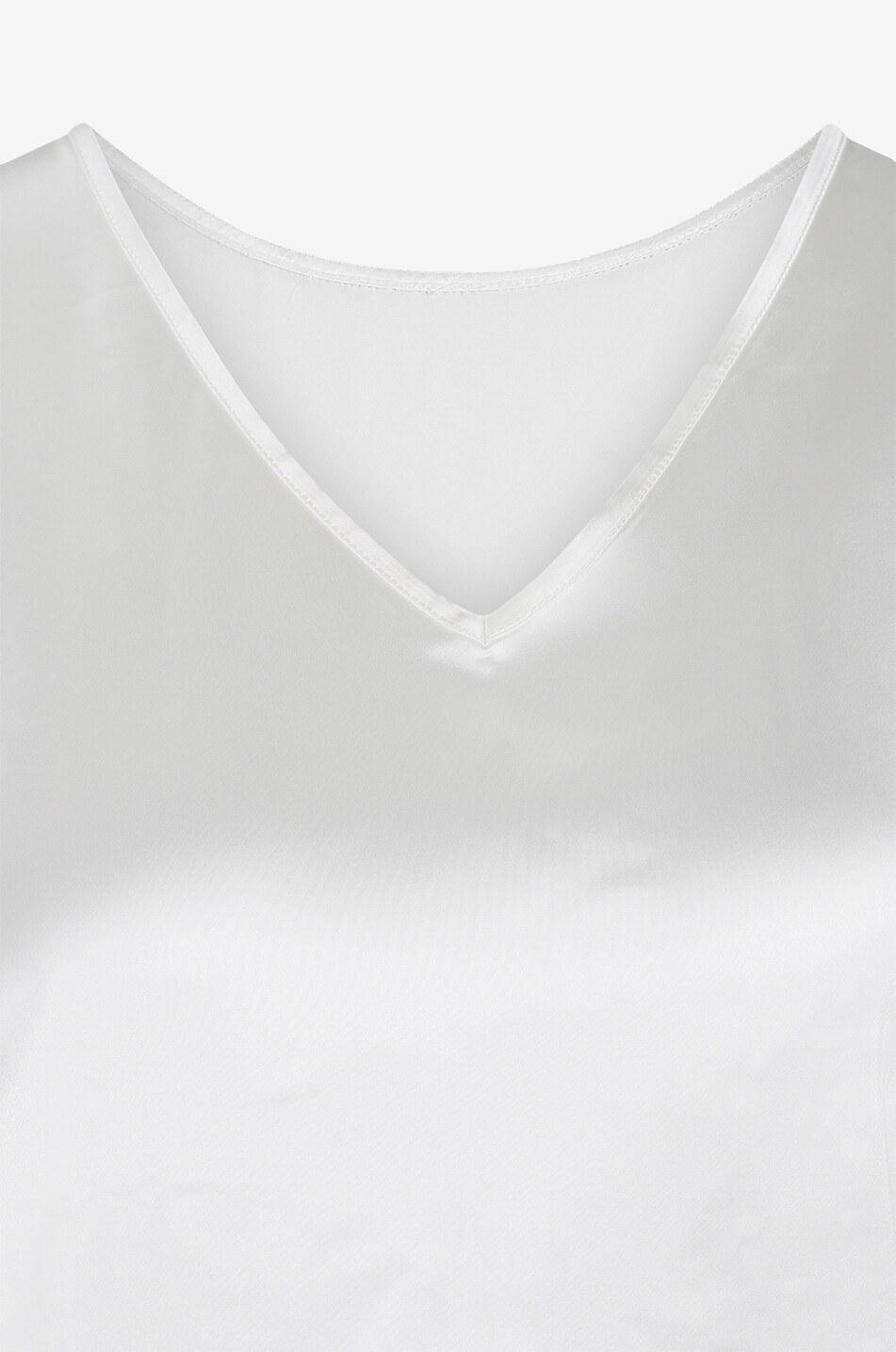 Top sans manches convertible en satin