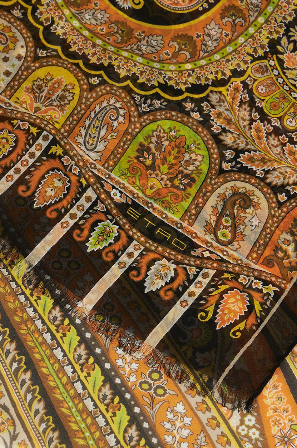 Écharpe en georgette motifs Paisley Delhy