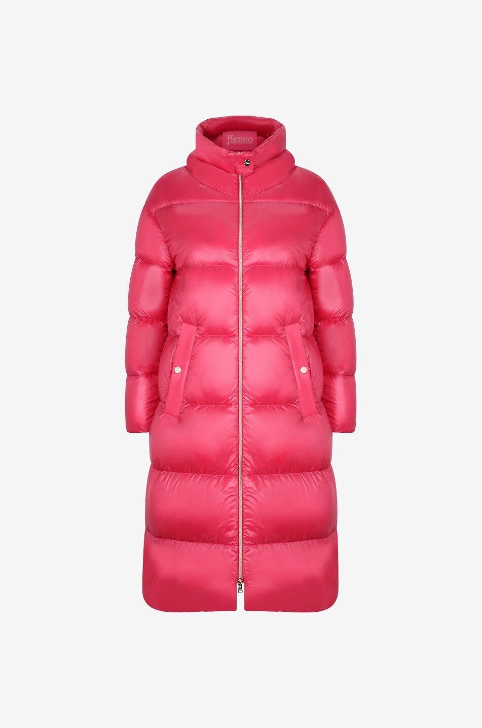 Doudoune mi-longue en tissu technique brillant