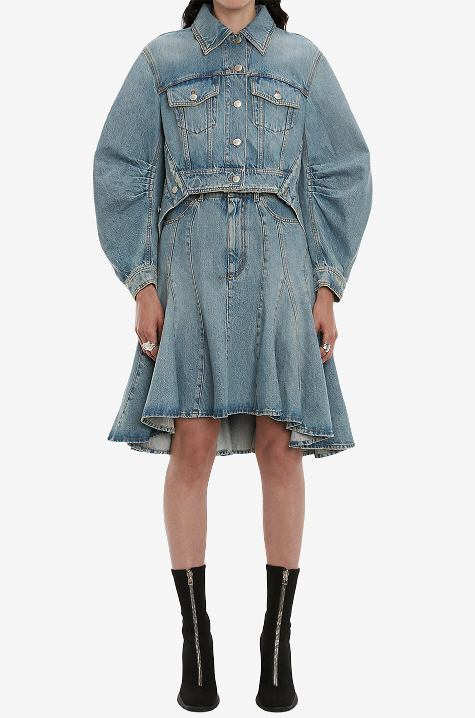 Ruffled denim skirt