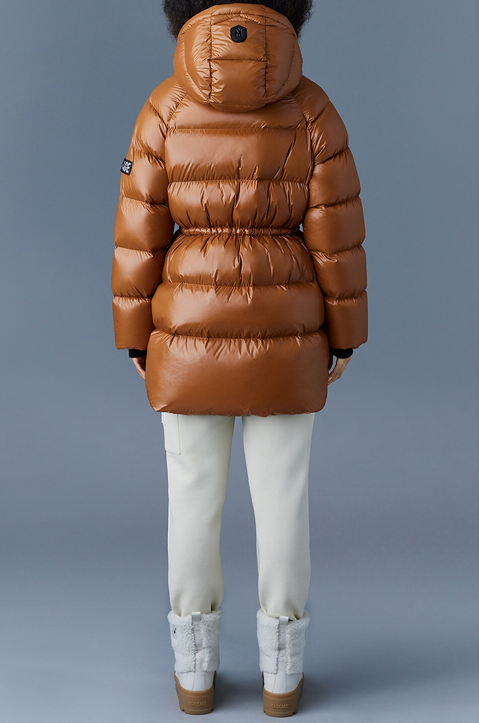MACKAGE Halblange Daunenjacke mit Kapuze Karsyn Damen HELLBRAUN 4