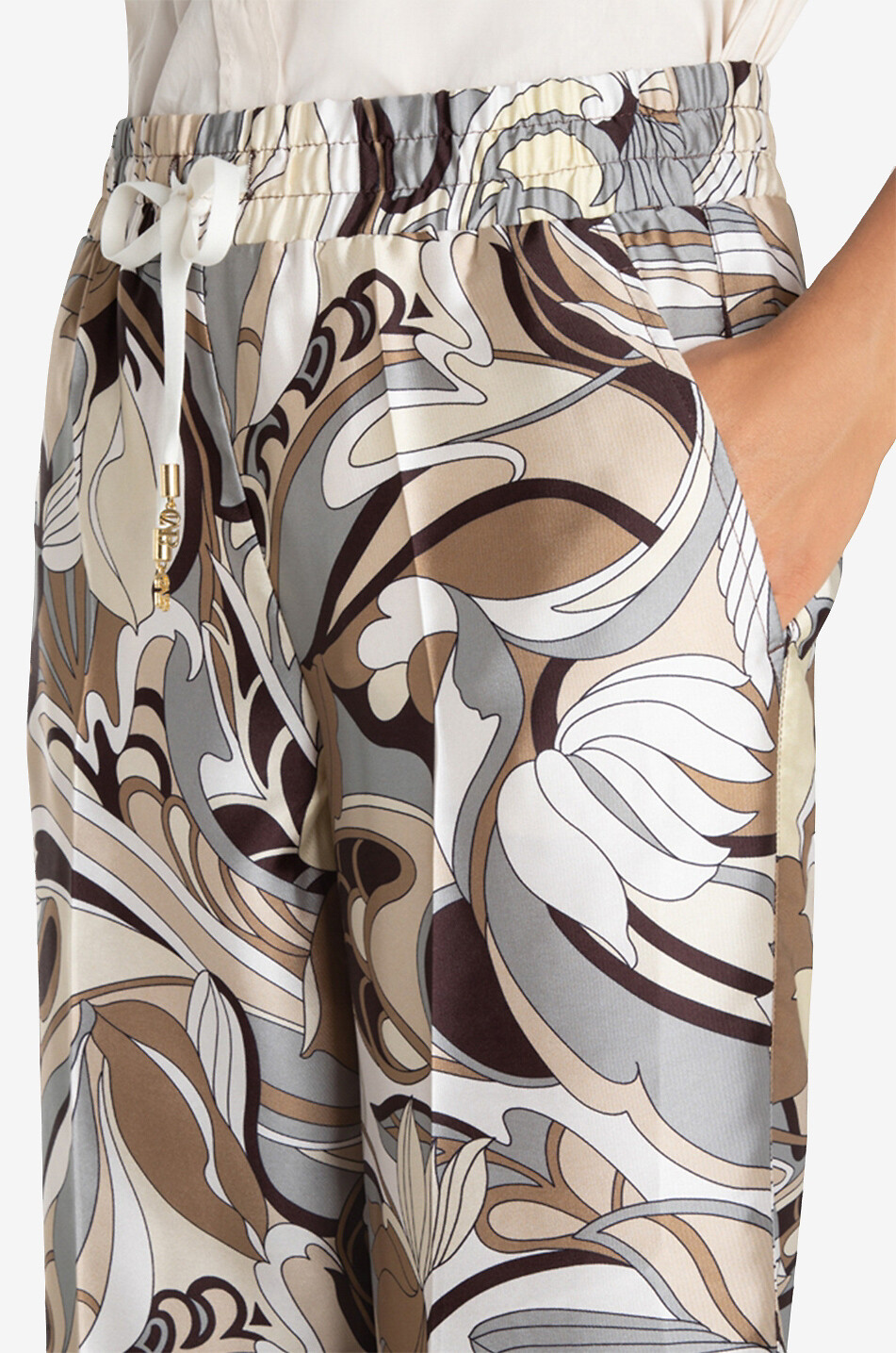 Pantalon large en sergé imprimé fleurs Clara