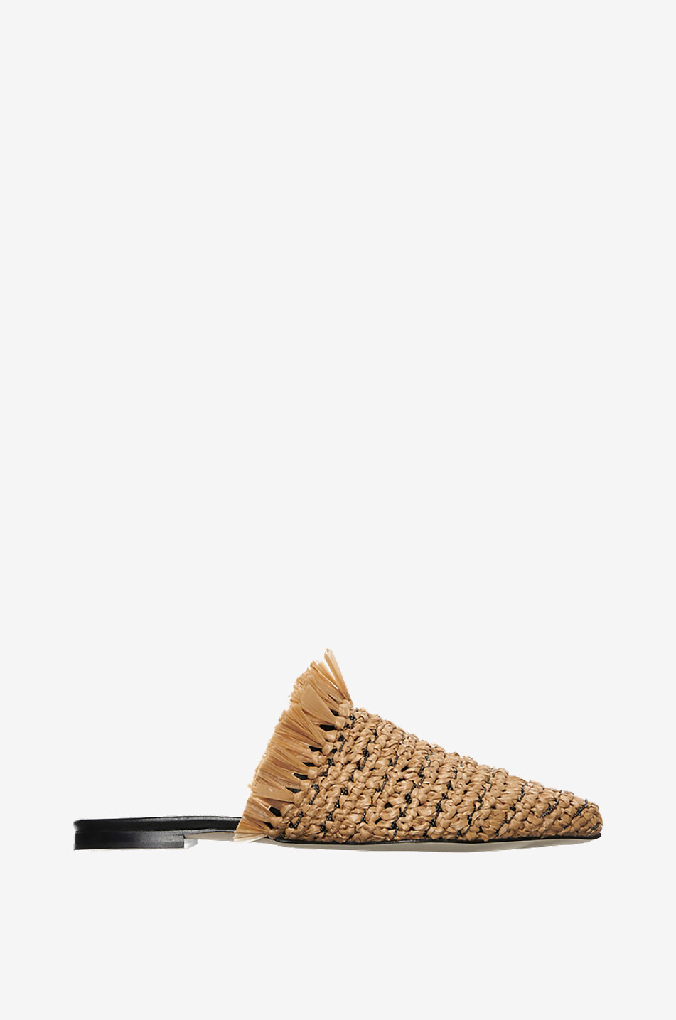 Geflochtene flache Pantoletten mit Perlenstreifen