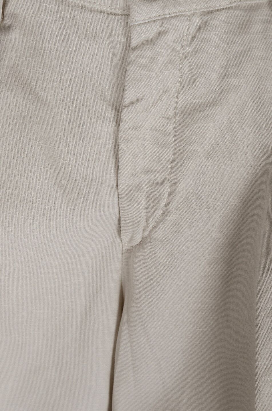 B SETTECENTO Cotton linen Bermuda shorts Men Light beige 3