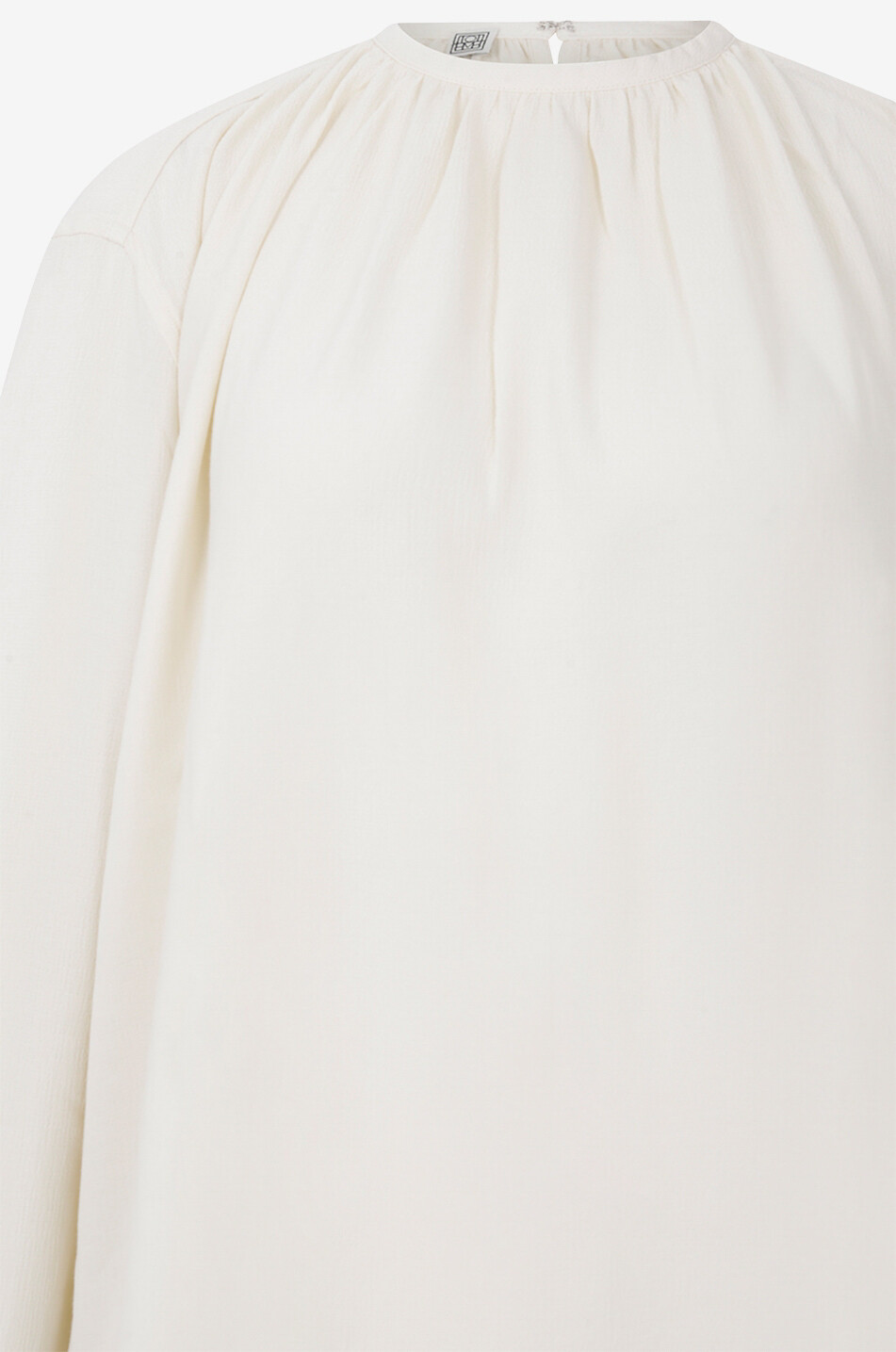 Fluid crepe blouse with gathered round-neck