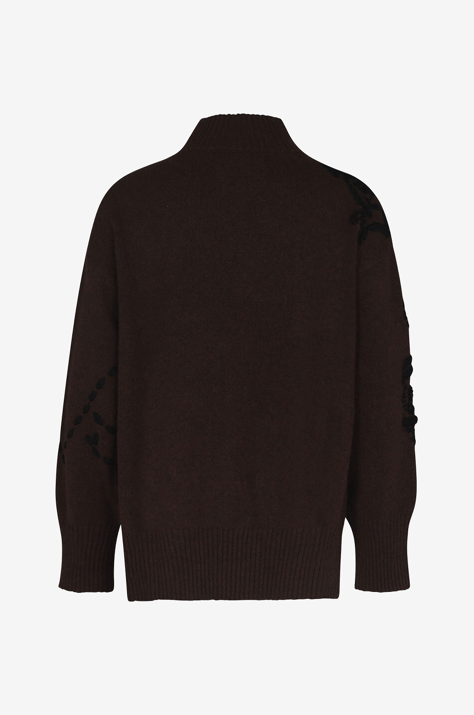 Loose embroidered cashmere jumper with side slits