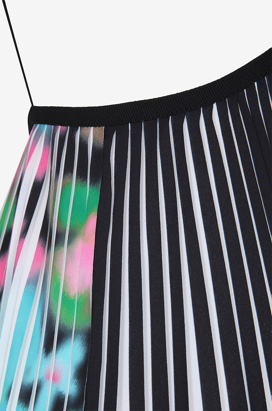 Robe midi plissée à bretelles 3D