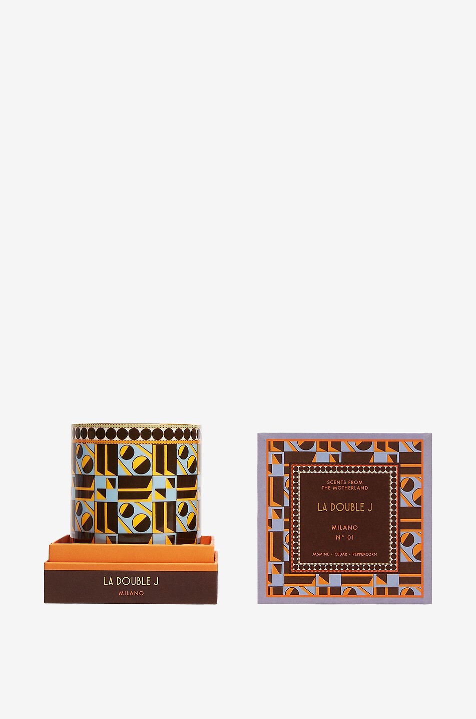 Duftkerze im Porzellantopf