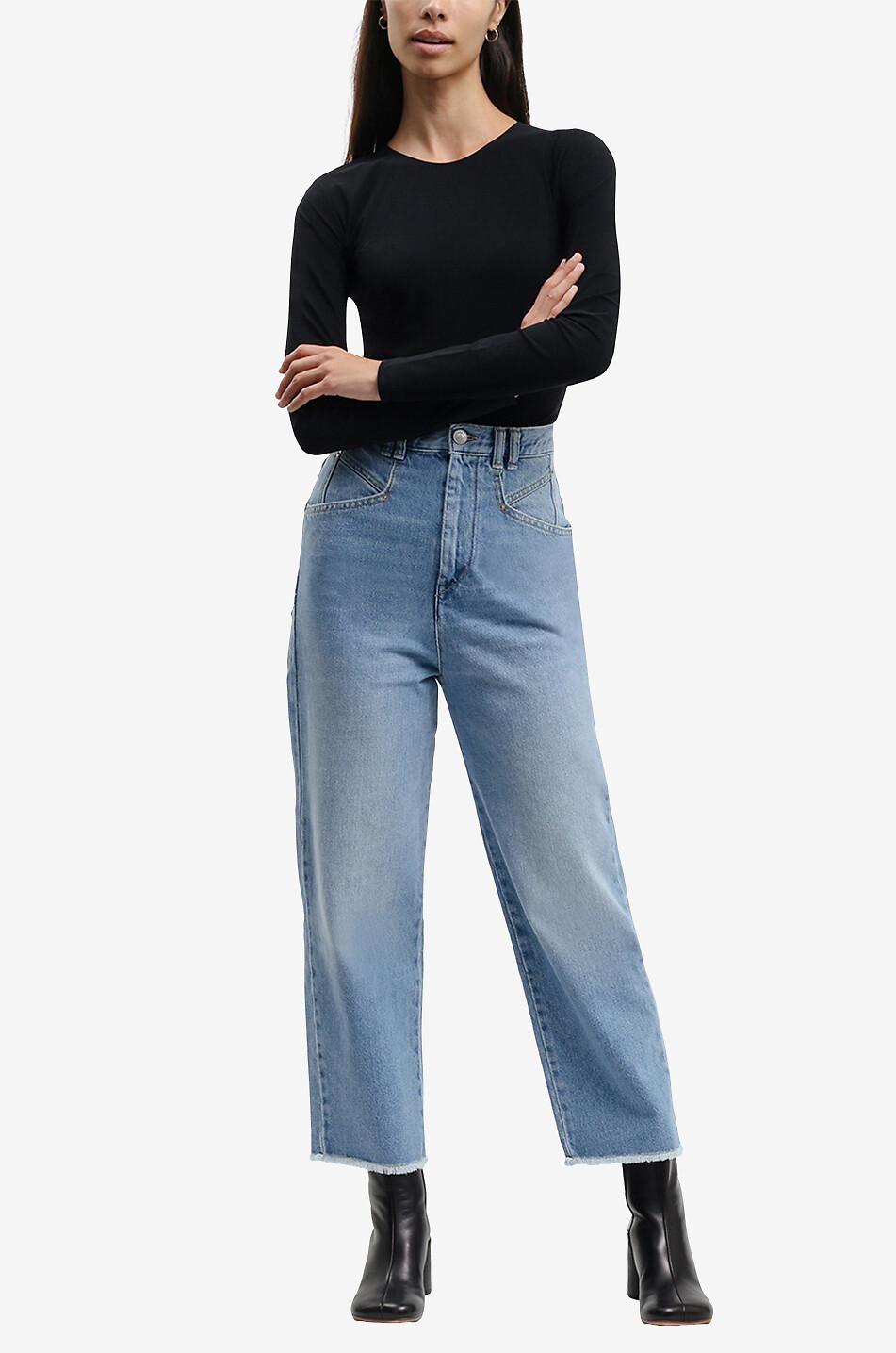 Gerade verkürzte Jeans mit hohem Bund Dilali