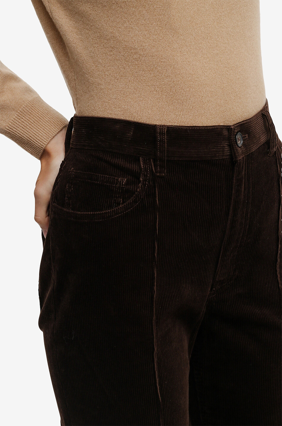 Cordsamthose mit hohem Bund und ausgestelltem Bein