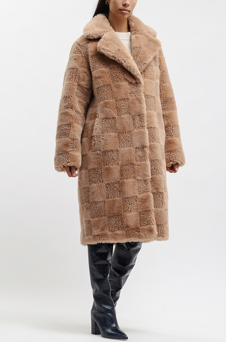 Oversize-Plüschmantel Tikka Checkerboard