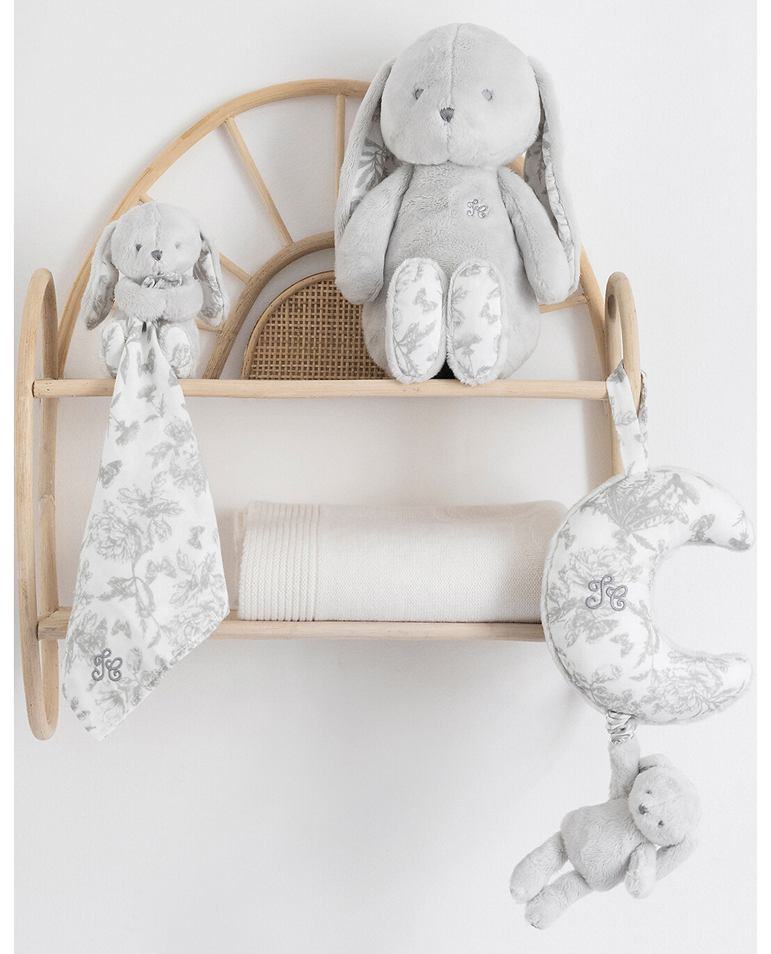 TARTINE ET CHOCOLAT Augustin Le Lapin soft toy with Toile de Jouy Details Baby GREY 2