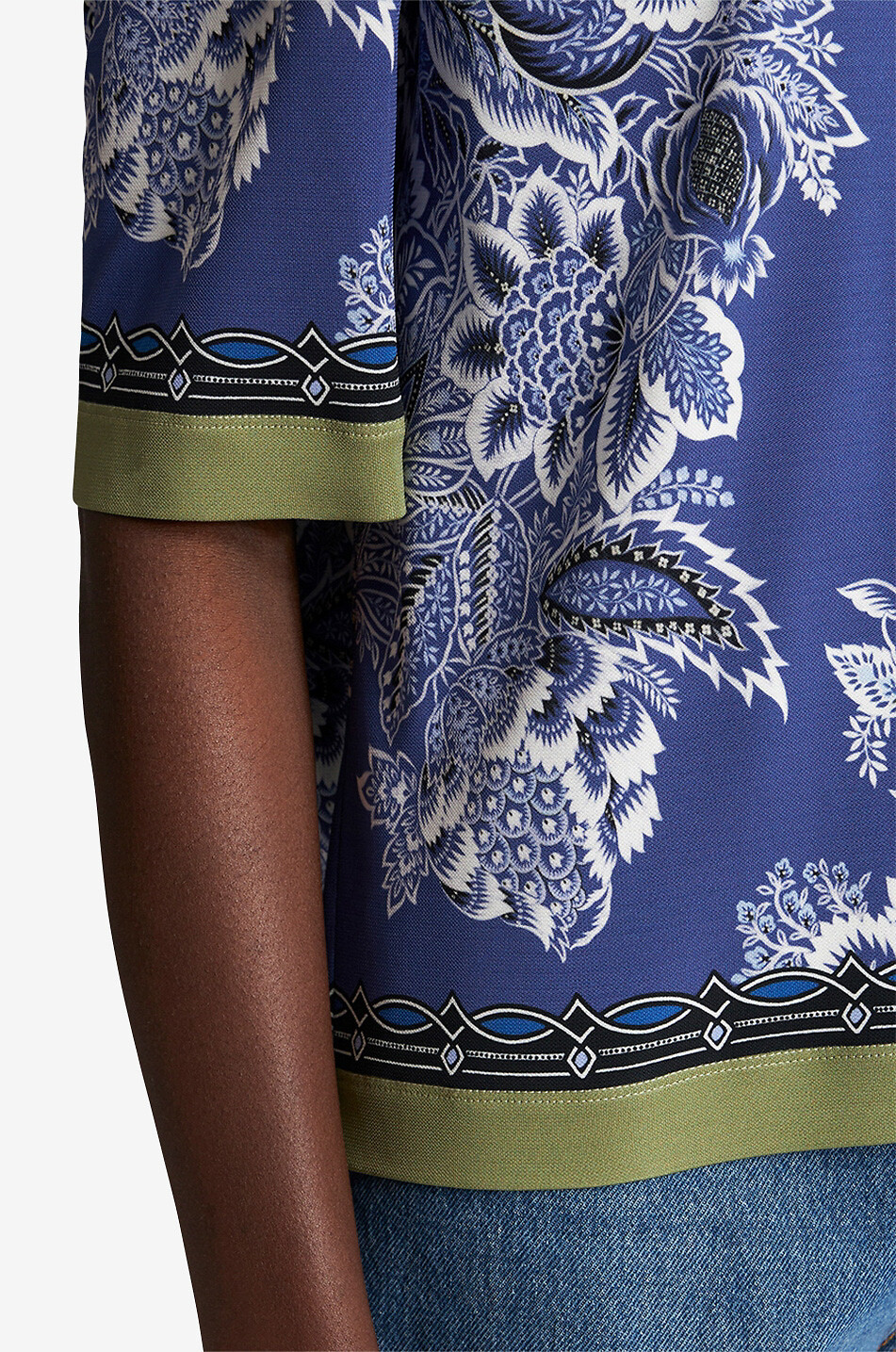 Bouquet Bandana loose short-sleeved top with round neckline