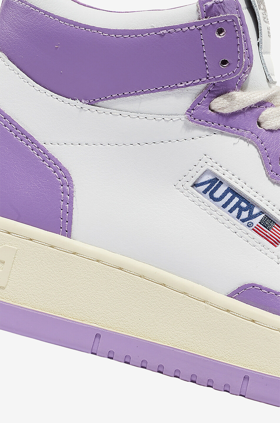 AUTRY Medalist Mid sneakers in leather with lavender detailing Women PURPLE 6