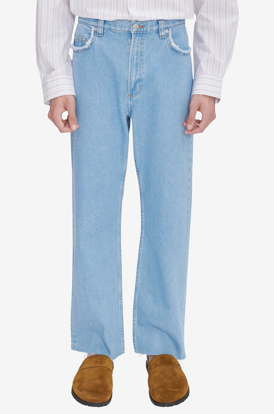 Jeans mit geradem Bein Relaxed Raw Edge H