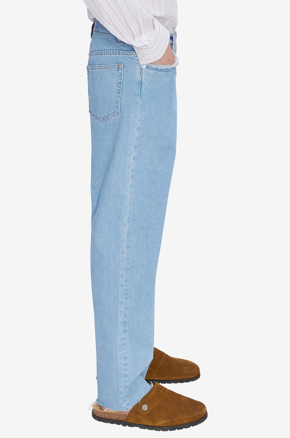 Jeans mit geradem Bein Relaxed Raw Edge H