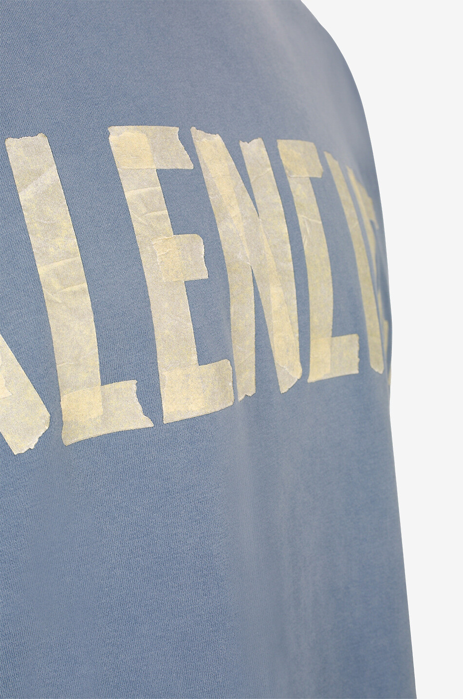 BALENCIAGA Tape Type Medium Fit oversized vintage jersey T-shirt Men LIGHT BLUE 3