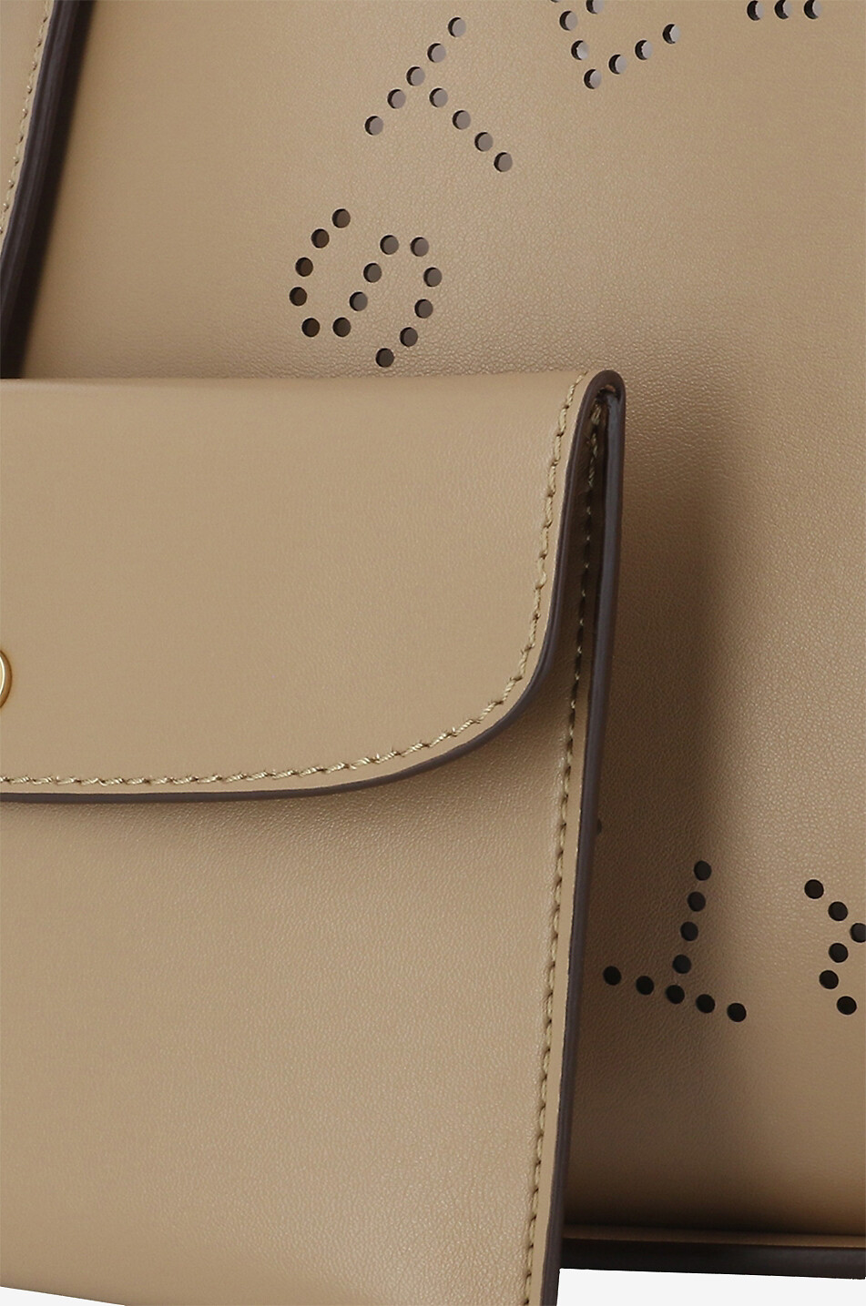 STELLA McCARTNEY Umhängetasche im Shopper-Look aus Kunstleder STELLA LOGO Damen MITTELBRAUN 5