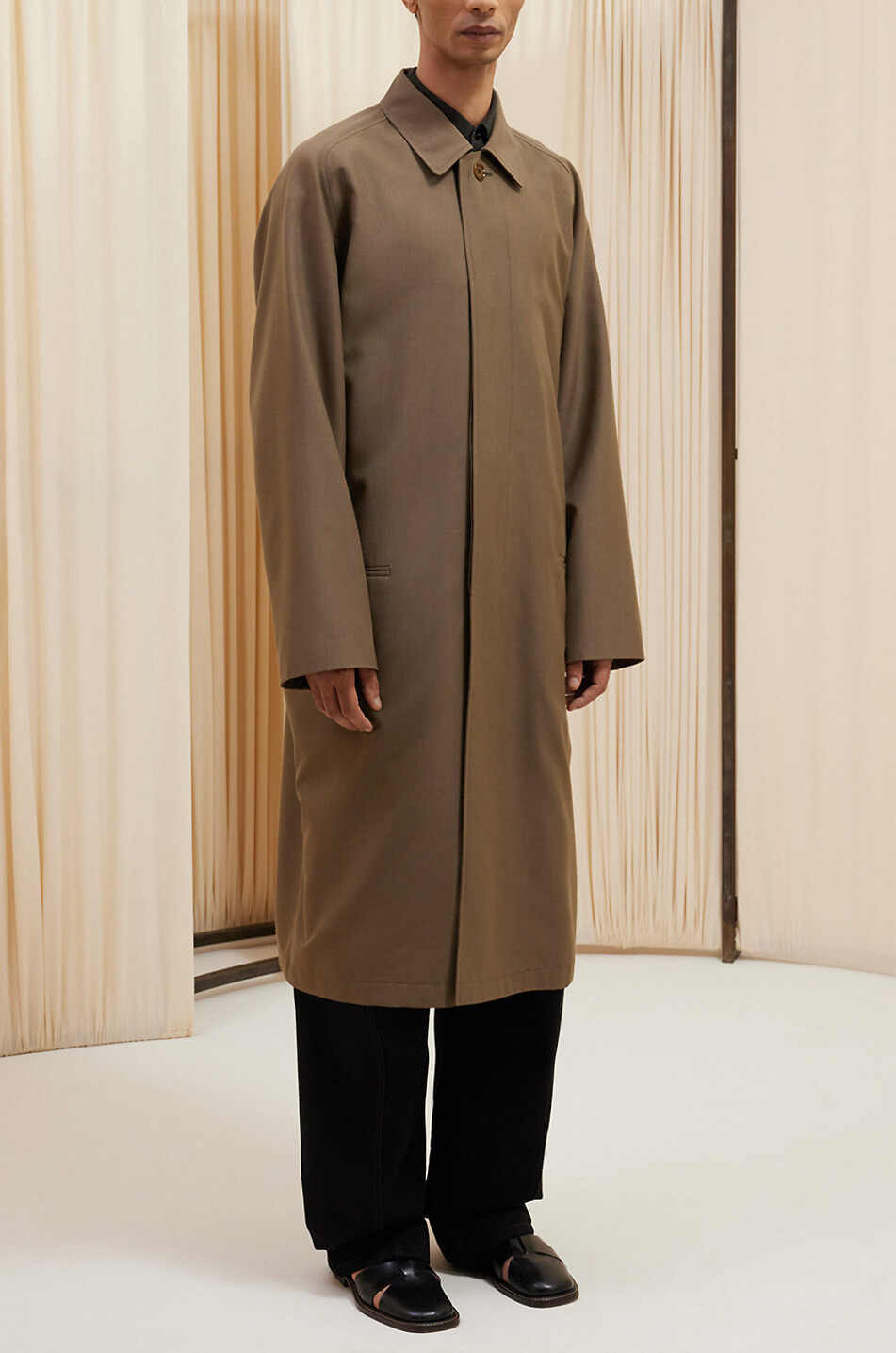 Leichter Wollmantel Costume Raglan