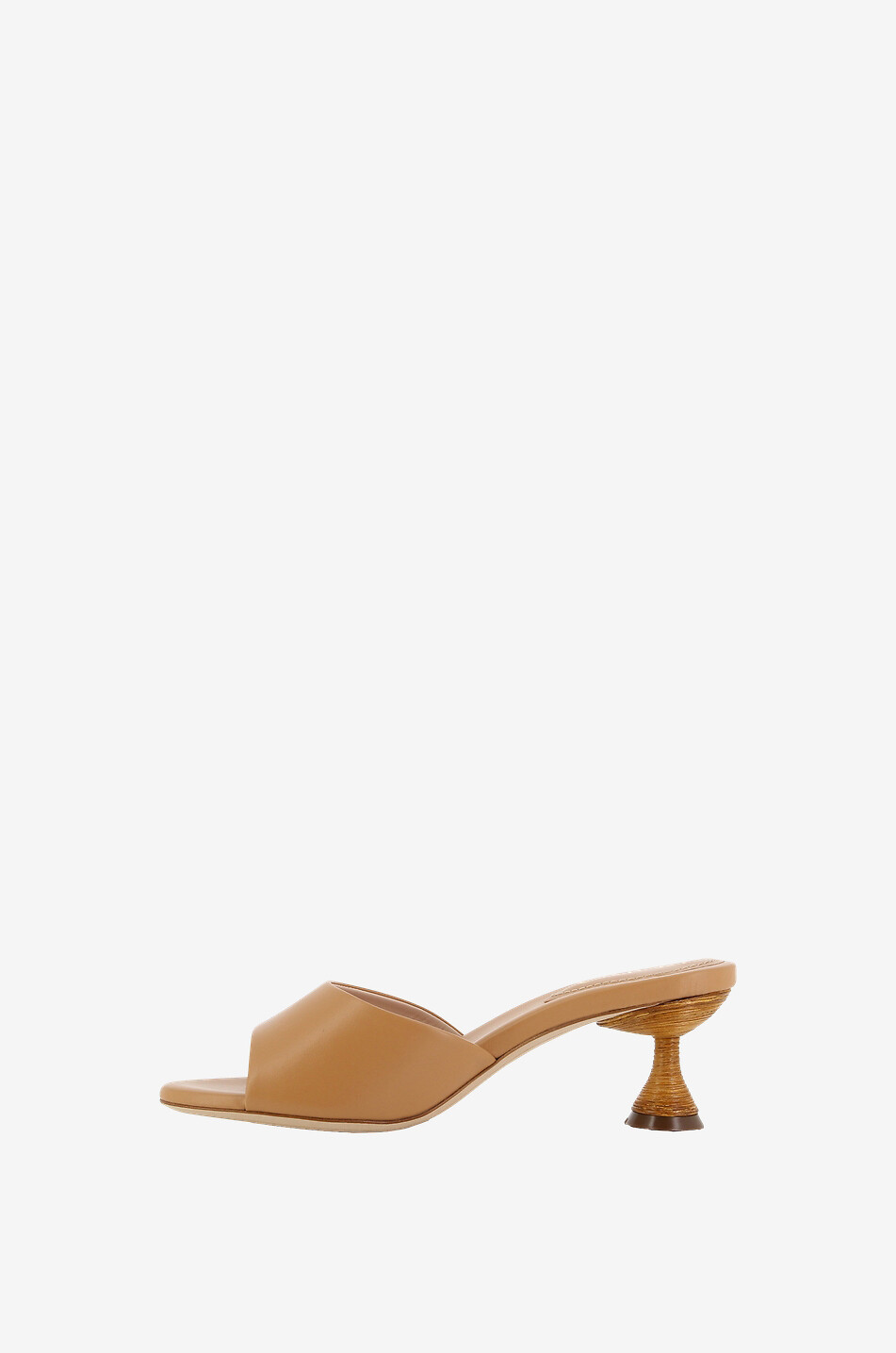 Mules en cuir à talon
