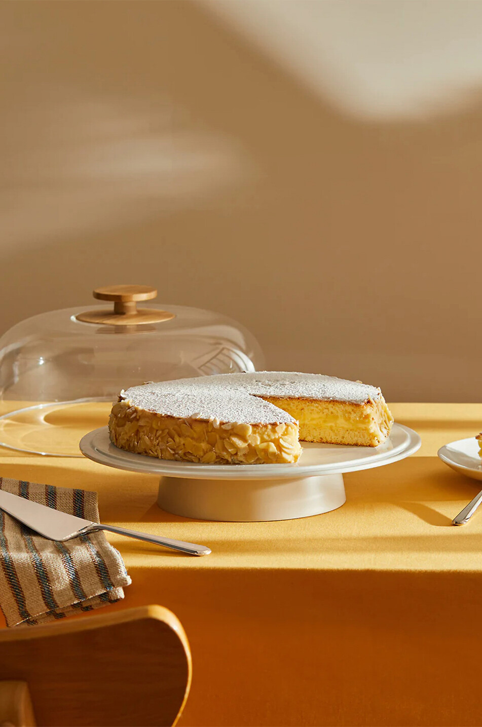 ALESSI Mattina porcelain cake stand with lid Home WHITE 3
